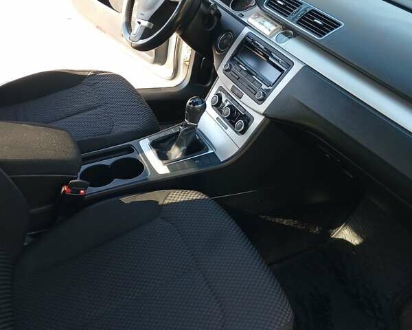Фольксваген Пассат, объемом двигателя 1.6 л и пробегом 210 тыс. км за 8950 $, фото 14 на Automoto.ua