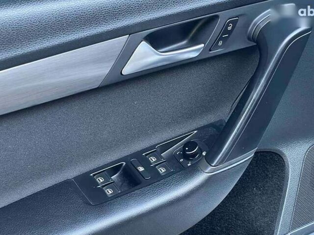 Фольксваген Пассат, об'ємом двигуна 2 л та пробігом 238 тис. км за 10800 $, фото 7 на Automoto.ua