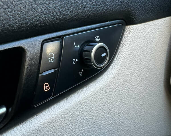 Фольксваген Пассат, объемом двигателя 2.5 л и пробегом 211 тыс. км за 9900 $, фото 37 на Automoto.ua