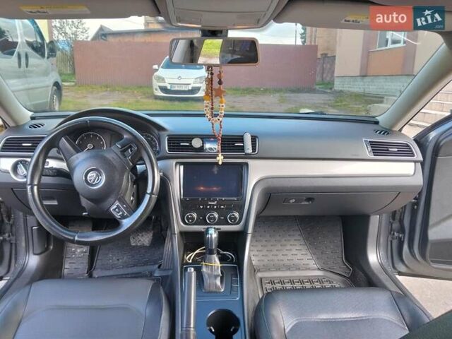 Фольксваген Пассат, объемом двигателя 2.5 л и пробегом 145 тыс. км за 9300 $, фото 4 на Automoto.ua