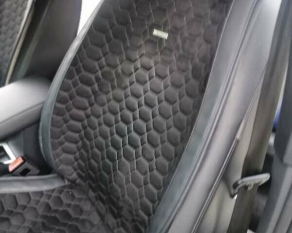 Фольксваген Пассат, объемом двигателя 2.5 л и пробегом 147 тыс. км за 12000 $, фото 9 на Automoto.ua