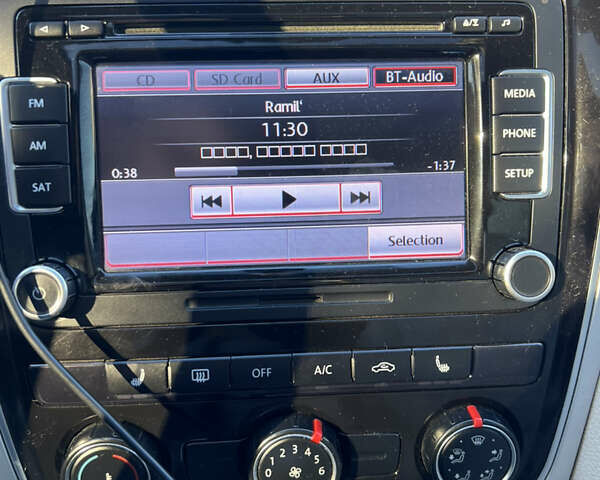 Фольксваген Пассат, объемом двигателя 2.5 л и пробегом 211 тыс. км за 9900 $, фото 35 на Automoto.ua