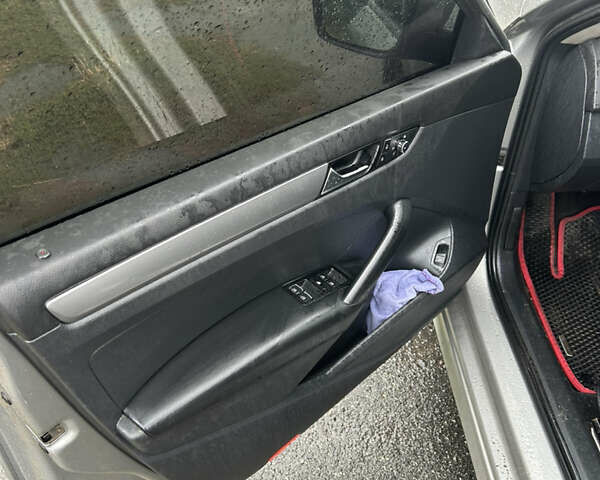 Фольксваген Пассат, об'ємом двигуна 2.5 л та пробігом 261 тис. км за 8600 $, фото 13 на Automoto.ua