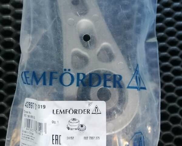 Фольксваген Пассат, объемом двигателя 2.5 л и пробегом 147 тыс. км за 12000 $, фото 2 на Automoto.ua