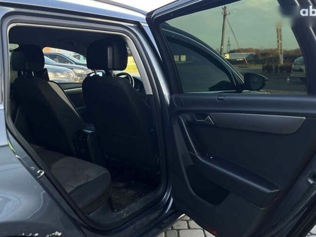 Фольксваген Пассат, об'ємом двигуна 1.6 л та пробігом 212 тис. км за 8700 $, фото 18 на Automoto.ua