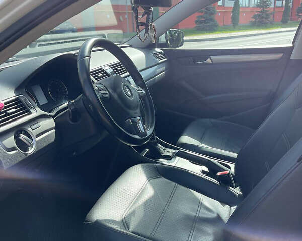 Фольксваген Пассат, объемом двигателя 2.5 л и пробегом 170 тыс. км за 8400 $, фото 20 на Automoto.ua