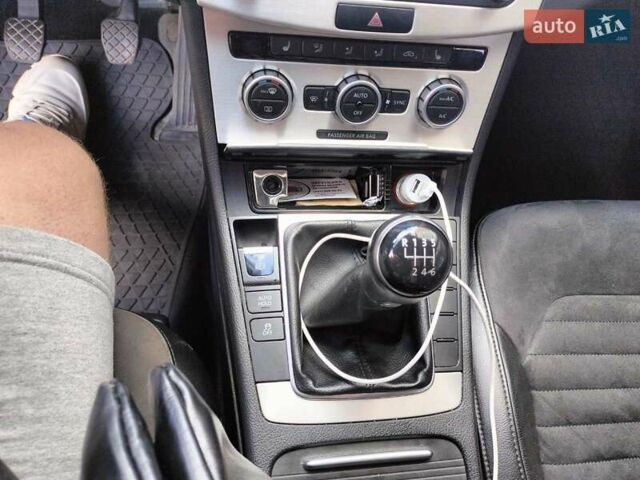 Фольксваген Пассат, об'ємом двигуна 1.98 л та пробігом 157 тис. км за 12800 $, фото 5 на Automoto.ua
