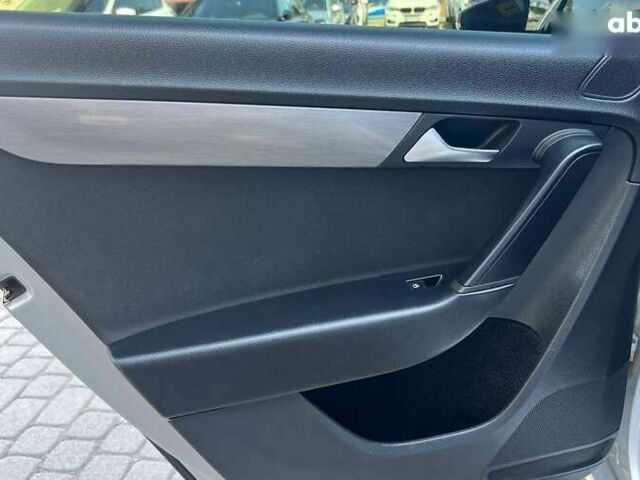 Фольксваген Пассат, об'ємом двигуна 2 л та пробігом 238 тис. км за 10800 $, фото 16 на Automoto.ua