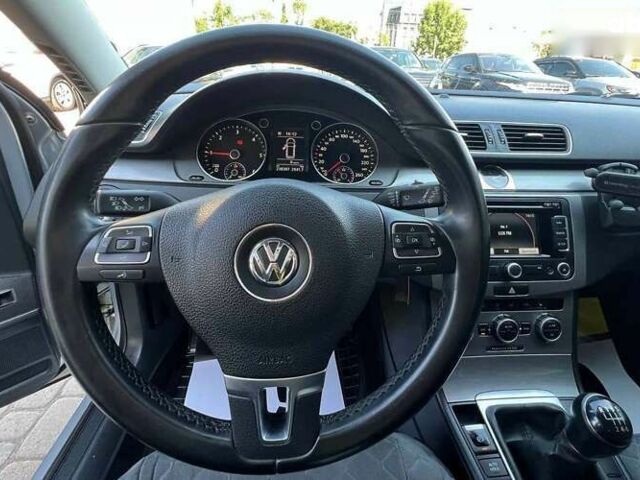 Фольксваген Пассат, об'ємом двигуна 2 л та пробігом 238 тис. км за 10800 $, фото 11 на Automoto.ua