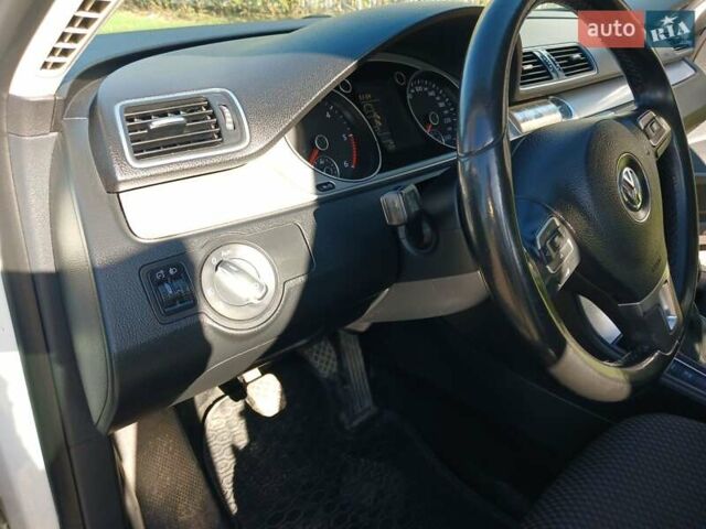 Фольксваген Пассат, объемом двигателя 1.6 л и пробегом 210 тыс. км за 8950 $, фото 11 на Automoto.ua