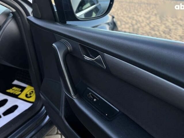 Фольксваген Пассат, об'ємом двигуна 1.6 л та пробігом 212 тис. км за 8700 $, фото 20 на Automoto.ua