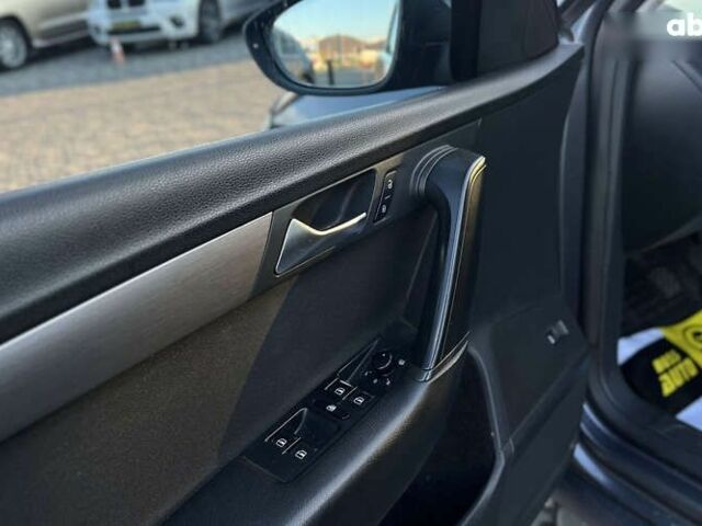 Фольксваген Пассат, об'ємом двигуна 1.6 л та пробігом 212 тис. км за 8700 $, фото 9 на Automoto.ua