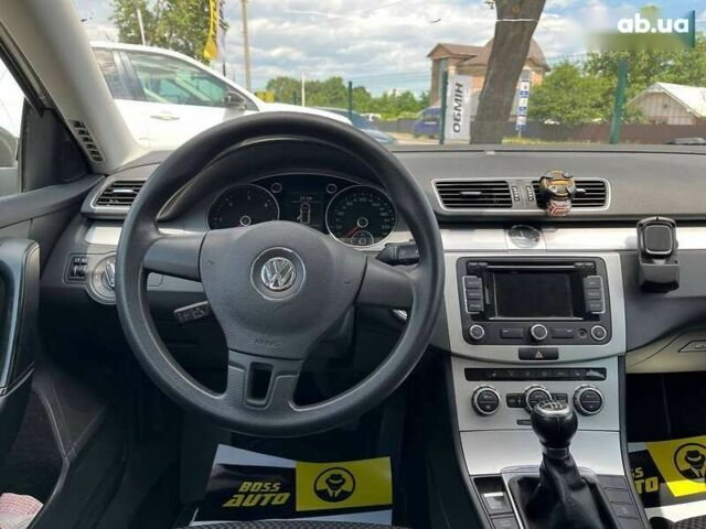 Фольксваген Пассат, объемом двигателя 1.6 л и пробегом 194 тыс. км за 9800 $, фото 8 на Automoto.ua