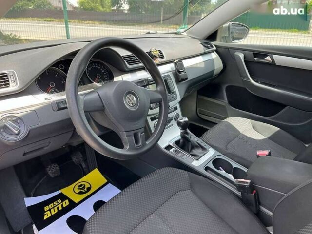 Фольксваген Пассат, объемом двигателя 1.6 л и пробегом 194 тыс. км за 9800 $, фото 17 на Automoto.ua