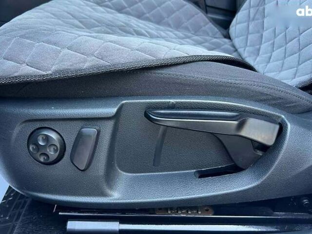 Фольксваген Пассат, об'ємом двигуна 2 л та пробігом 238 тис. км за 10800 $, фото 9 на Automoto.ua