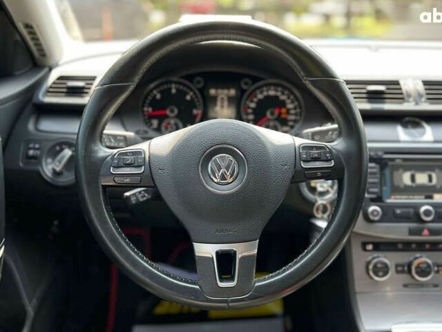 Фольксваген Пассат, объемом двигателя 1.6 л и пробегом 208 тыс. км за 11650 $, фото 13 на Automoto.ua