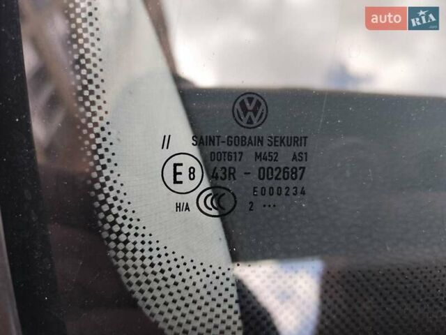 Фольксваген Пассат, об'ємом двигуна 1.98 л та пробігом 157 тис. км за 12800 $, фото 12 на Automoto.ua