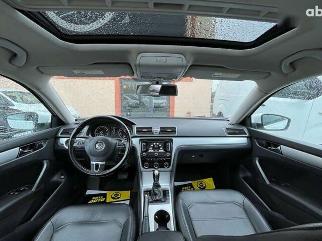 Фольксваген Пассат, объемом двигателя 2.5 л и пробегом 192 тыс. км за 10599 $, фото 19 на Automoto.ua