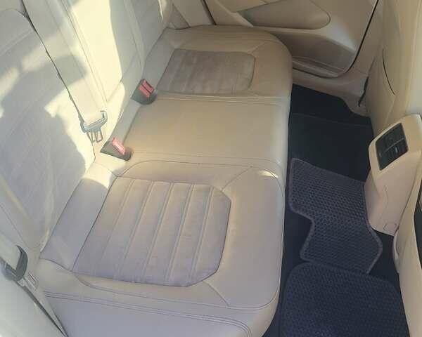 Фольксваген Пассат, объемом двигателя 2.48 л и пробегом 179 тыс. км за 11300 $, фото 1 на Automoto.ua