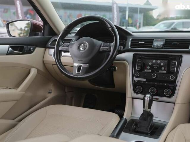 Фольксваген Пассат, об'ємом двигуна 2.5 л та пробігом 228 тис. км за 10500 $, фото 10 на Automoto.ua