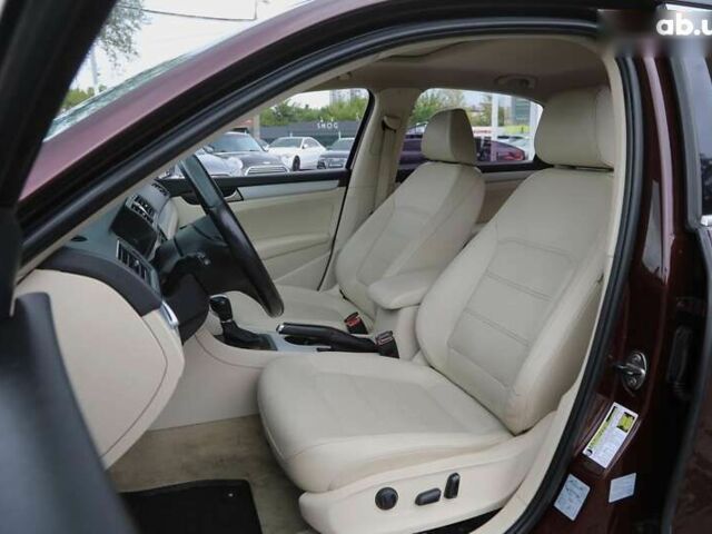 Фольксваген Пассат, об'ємом двигуна 2.5 л та пробігом 228 тис. км за 10500 $, фото 6 на Automoto.ua