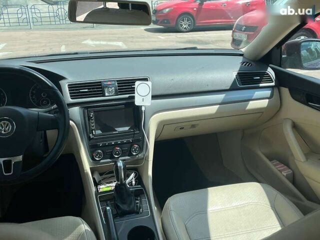 Фольксваген Пассат, объемом двигателя 1.8 л и пробегом 185 тыс. км за 9500 $, фото 13 на Automoto.ua