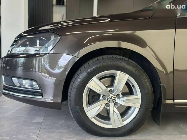 Фольксваген Пассат, об'ємом двигуна 2 л та пробігом 167 тис. км за 12590 $, фото 6 на Automoto.ua