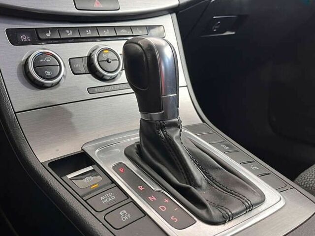 Фольксваген Пассат, объемом двигателя 2 л и пробегом 321 тыс. км за 10750 $, фото 15 на Automoto.ua