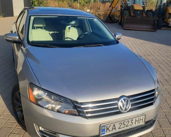 Фольксваген Пассат, объемом двигателя 2.48 л и пробегом 179 тыс. км за 11300 $, фото 2 на Automoto.ua