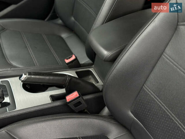 Фольксваген Пассат, об'ємом двигуна 2 л та пробігом 178 тис. км за 11700 $, фото 44 на Automoto.ua