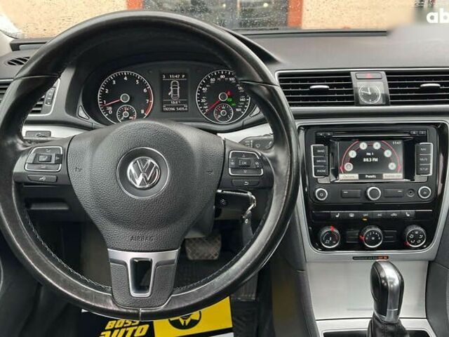 Фольксваген Пассат, объемом двигателя 2.5 л и пробегом 192 тыс. км за 10599 $, фото 17 на Automoto.ua