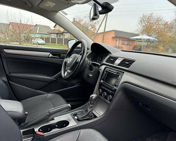 Фольксваген Пассат 2013 в Козельце на Automoto.ua Фольксваген Пассат, объемом двигателя 1.97 л и пробегом 167 тыс. км за 12400 $, фото 15 на Automoto.ua