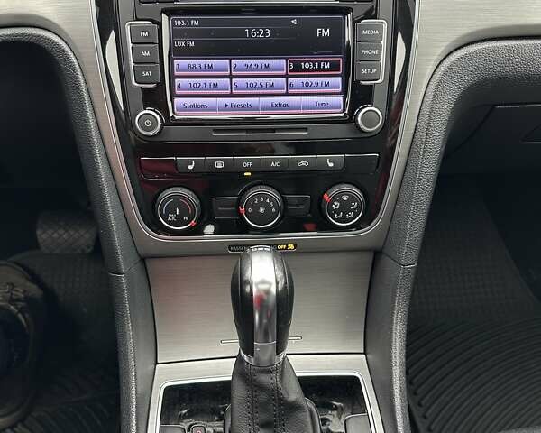 Фольксваген Пассат 2013 в Козельце на Automoto.ua Фольксваген Пассат, объемом двигателя 1.97 л и пробегом 167 тыс. км за 12400 $, фото 13 на Automoto.ua