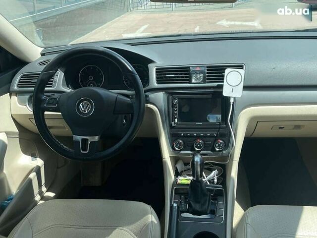 Фольксваген Пассат, объемом двигателя 1.8 л и пробегом 185 тыс. км за 9500 $, фото 9 на Automoto.ua
