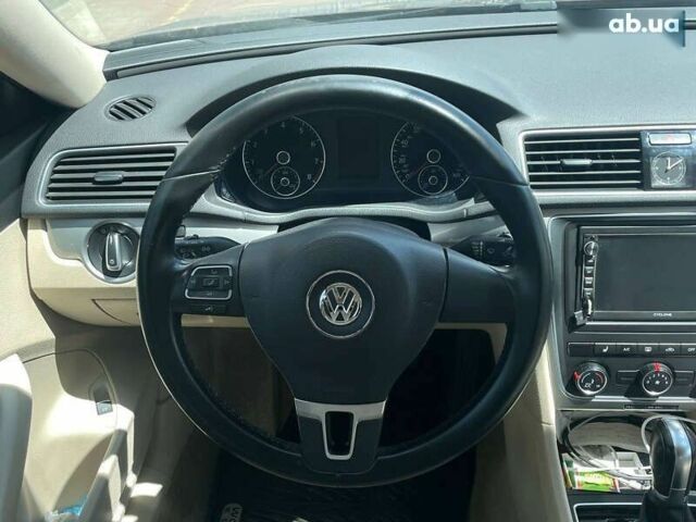 Фольксваген Пассат, объемом двигателя 1.8 л и пробегом 185 тыс. км за 9500 $, фото 10 на Automoto.ua