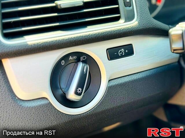 Фольксваген Пассат, объемом двигателя 2.5 л и пробегом 116 тыс. км за 11000 $, фото 7 на Automoto.ua