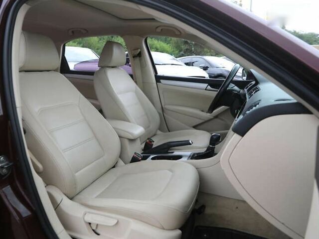 Фольксваген Пассат, об'ємом двигуна 2.5 л та пробігом 228 тис. км за 10500 $, фото 9 на Automoto.ua