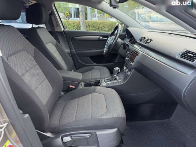 Фольксваген Пассат, объемом двигателя 1.8 л и пробегом 128 тыс. км за 11499 $, фото 27 на Automoto.ua