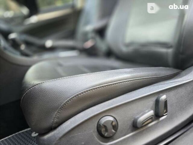 Фольксваген Пассат, объемом двигателя 0 л и пробегом 106 тыс. км за 12700 $, фото 14 на Automoto.ua