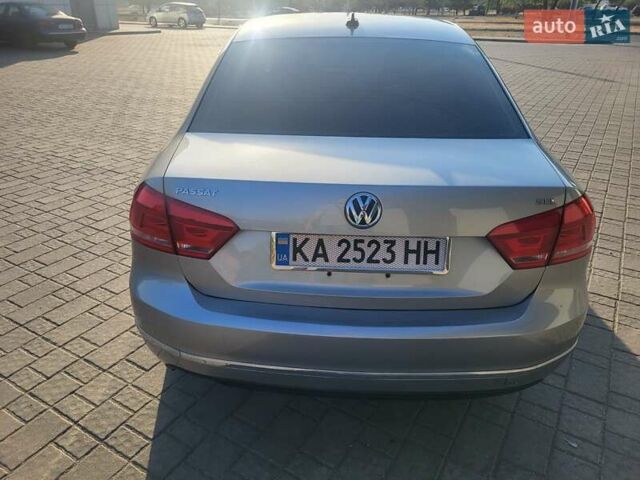 Фольксваген Пассат, объемом двигателя 2.48 л и пробегом 179 тыс. км за 11300 $, фото 5 на Automoto.ua