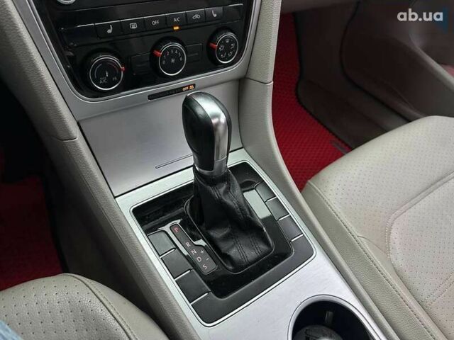 Фольксваген Пассат, объемом двигателя 0 л и пробегом 229 тыс. км за 9990 $, фото 24 на Automoto.ua