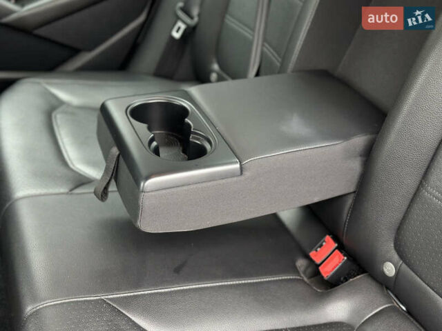 Фольксваген Пассат, об'ємом двигуна 2 л та пробігом 178 тис. км за 11700 $, фото 52 на Automoto.ua