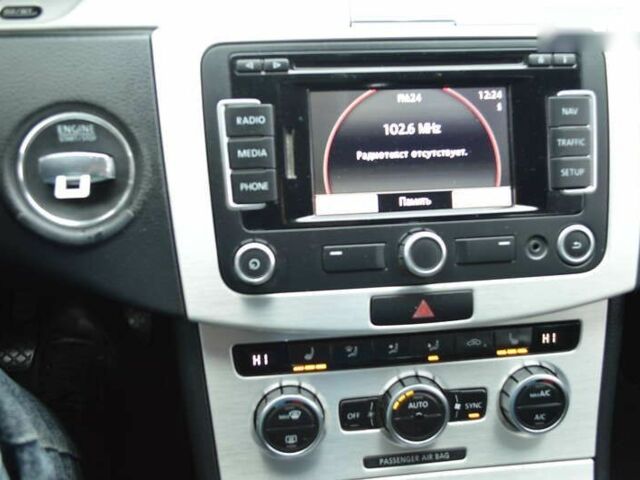 Фольксваген Пассат, объемом двигателя 1.6 л и пробегом 220 тыс. км за 7800 $, фото 25 на Automoto.ua