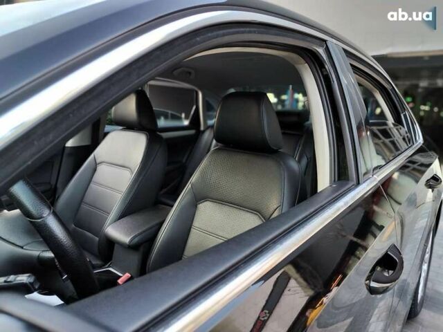 Фольксваген Пассат, объемом двигателя 2.5 л и пробегом 230 тыс. км за 8990 $, фото 3 на Automoto.ua