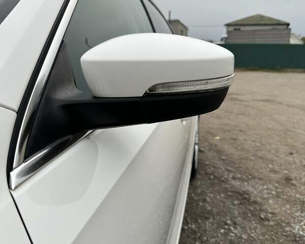 Фольксваген Пассат 2013 в Козельце на Automoto.ua Фольксваген Пассат, объемом двигателя 1.97 л и пробегом 167 тыс. км за 12400 $, фото 8 на Automoto.ua