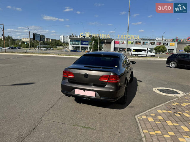 Фольксваген Пассат, объемом двигателя 2 л и пробегом 215 тыс. км за 10900 $, фото 8 на Automoto.ua