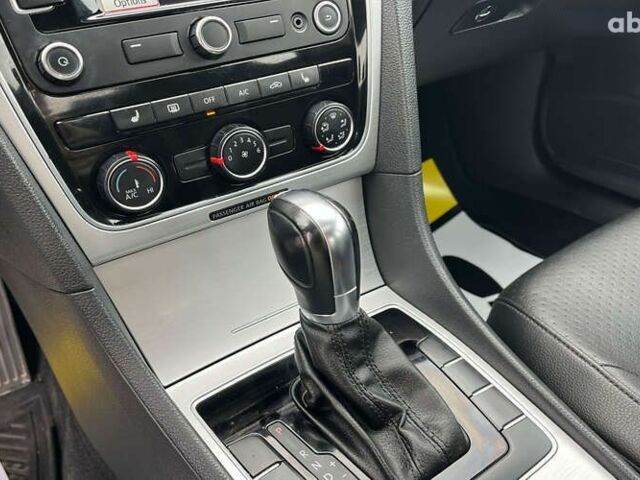 Фольксваген Пассат, объемом двигателя 2.5 л и пробегом 192 тыс. км за 10599 $, фото 11 на Automoto.ua