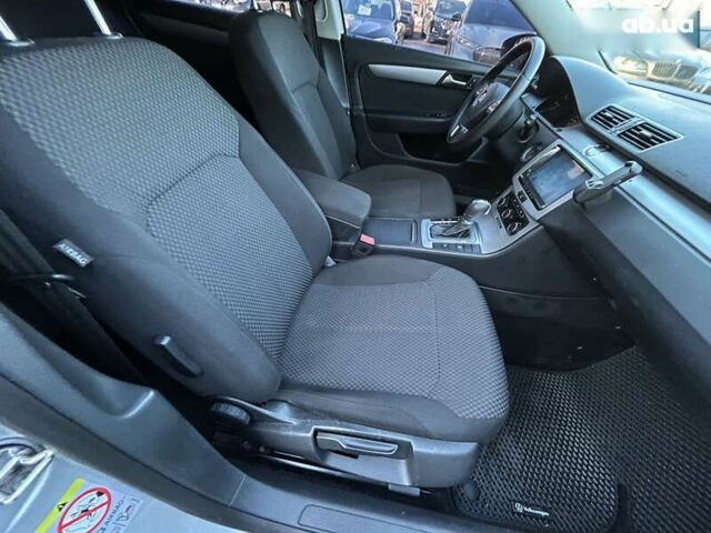 Фольксваген Пассат, об'ємом двигуна 2 л та пробігом 145 тис. км за 9999 $, фото 28 на Automoto.ua