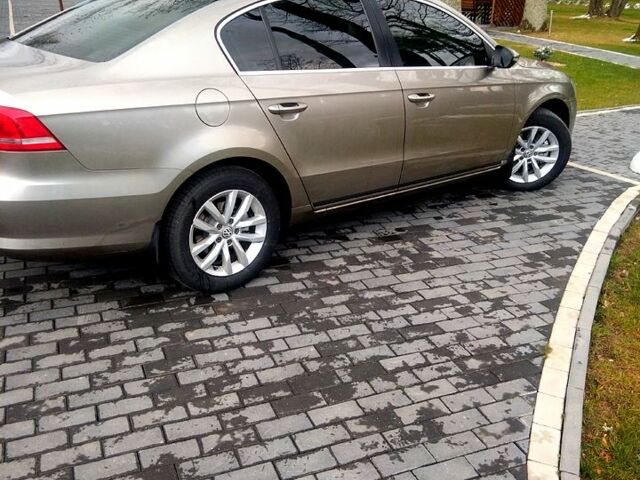 Фольксваген Пассат, объемом двигателя 2 л и пробегом 260 тыс. км за 11999 $, фото 4 на Automoto.ua