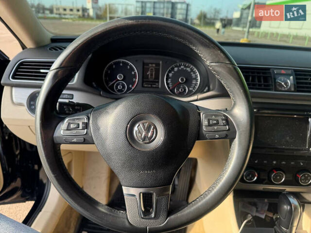 Фольксваген Пассат, объемом двигателя 1.8 л и пробегом 146 тыс. км за 10600 $, фото 7 на Automoto.ua